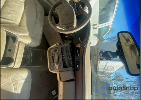 2001 Cadillac Deville Standard z USA, uszkodzony, nr VIN 1G6KD54Y81U191464